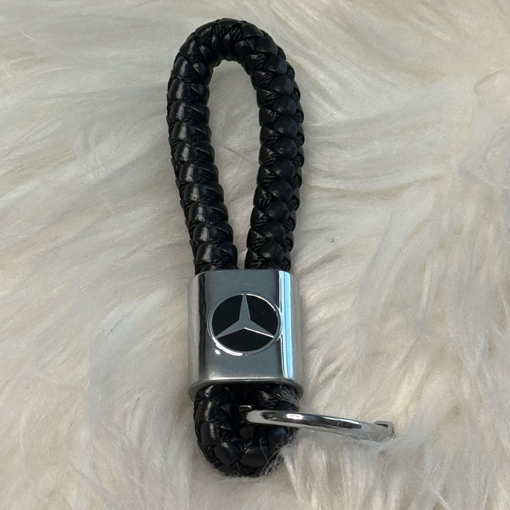 Black Braided Leather Key Ring with Chrome Star Emblem